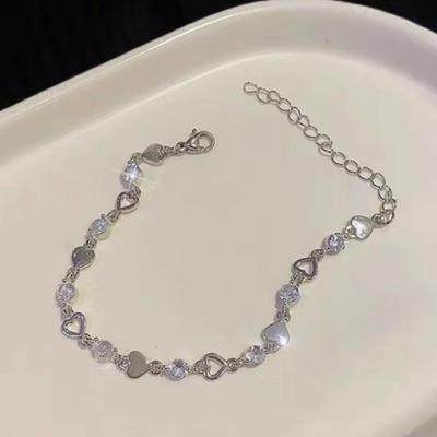 Sleek Heart Zircon Bracelet: Stylish and Versatile Gift for Girls