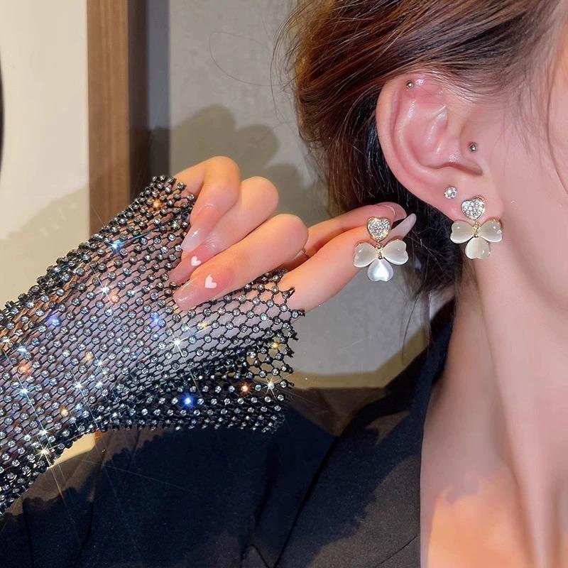 Fashion Rhinestone Transparent Heart Earrings for Women Advanced Design Luxury Zircon Earrings Wedding Party Jewelry Gift