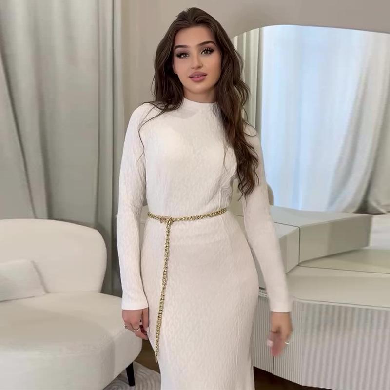 2024 Autumn Women's Slim Knit Round Neck Long Sleeve Dress