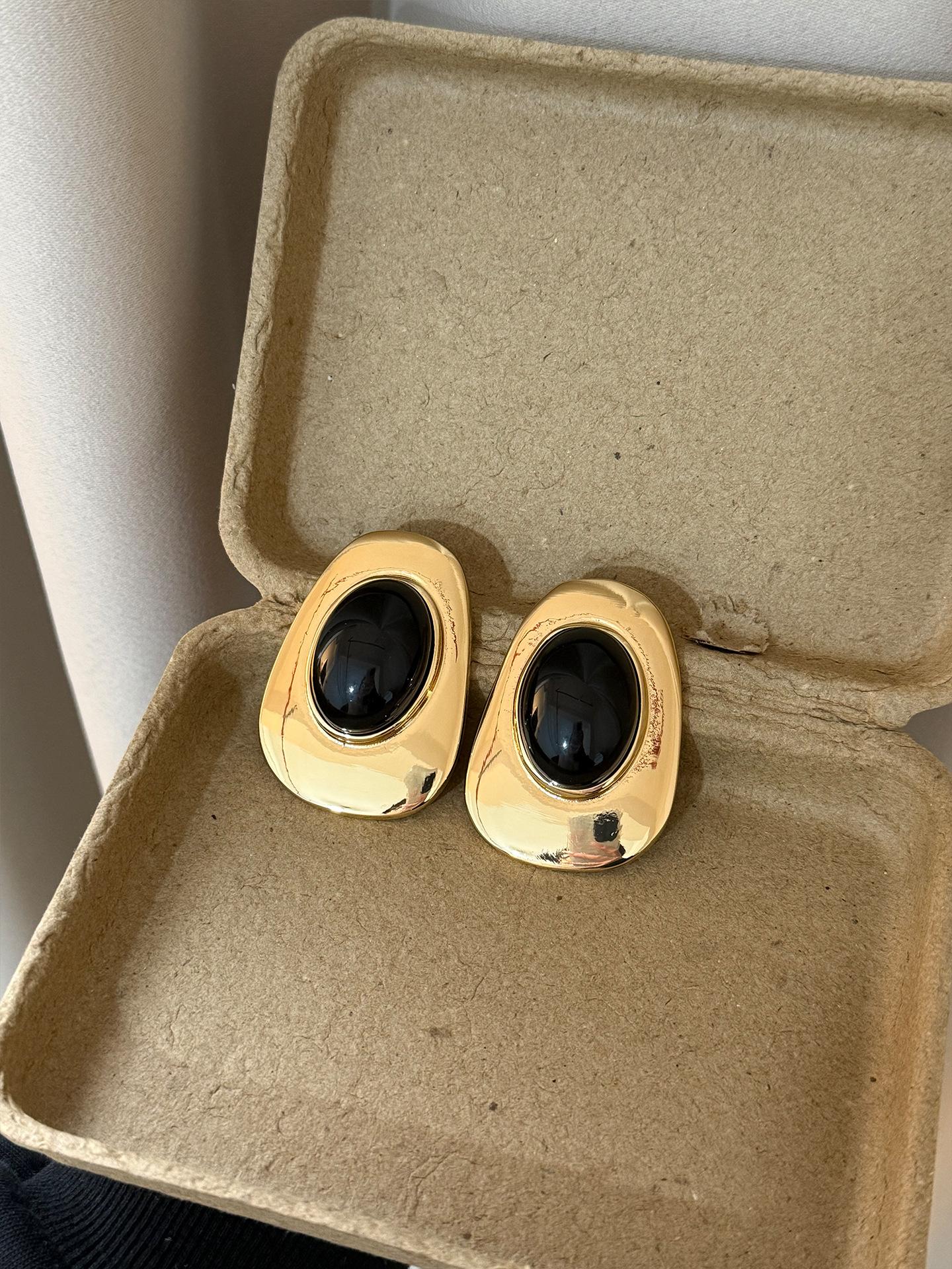 Европейский и американский ретро-стиль Металлические блестящие овальные серьги-подвески Персонализированный тренд Преувеличенные серьги с инкрустацией из смоляных камней