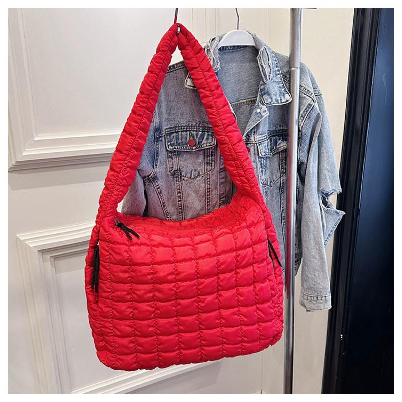 Popular Pleated Cloud Bag Fashionable One-shoulder Portable Dumpling Large Capacity Down Cotton Underarm Female
