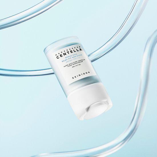 SKIN1004 Madagascar Centella Hyalu-Cica Silky-Fit Sun Stick 20g