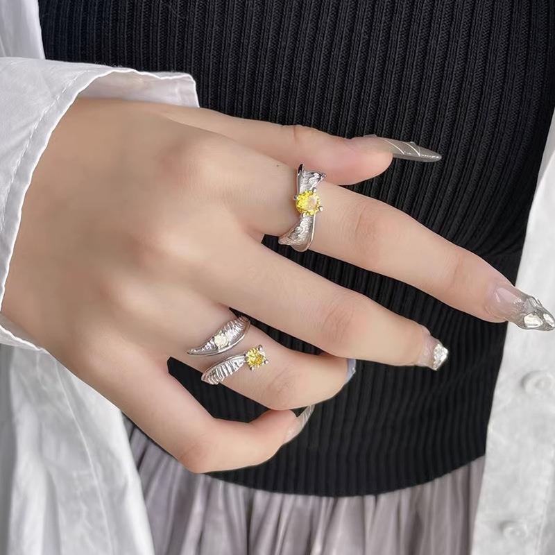Unique Irregular Textured Zirconia Stone Ring For Women Fashionable Adjustable Open Band