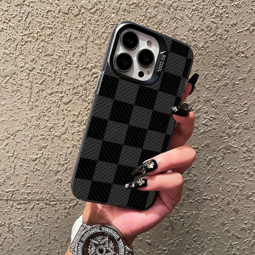 Simple Classic Plaid Black and Gray Checkerboard Mobile Phone Case iPhone16promax Anti-hand Sweat and Anti-drop Matte Protective Case