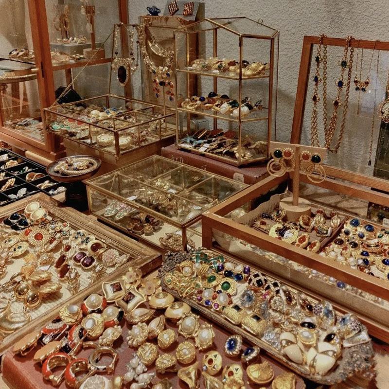 Medieval vintage earrings, court style niche high-end stud earrings Internet celebrity retro earrings jewelry women