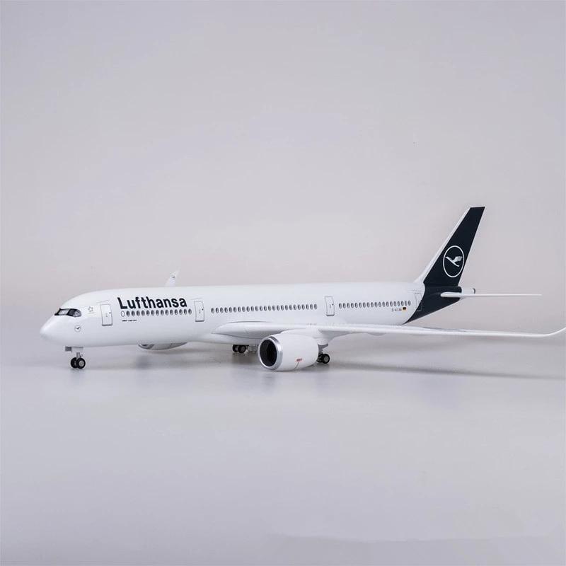 Airplane Airbus A350 Lufthansa Airline Model 1/142 Scale 47CM W LED Light & Wheel Diecast Resin Plane Decoration Ornaments
