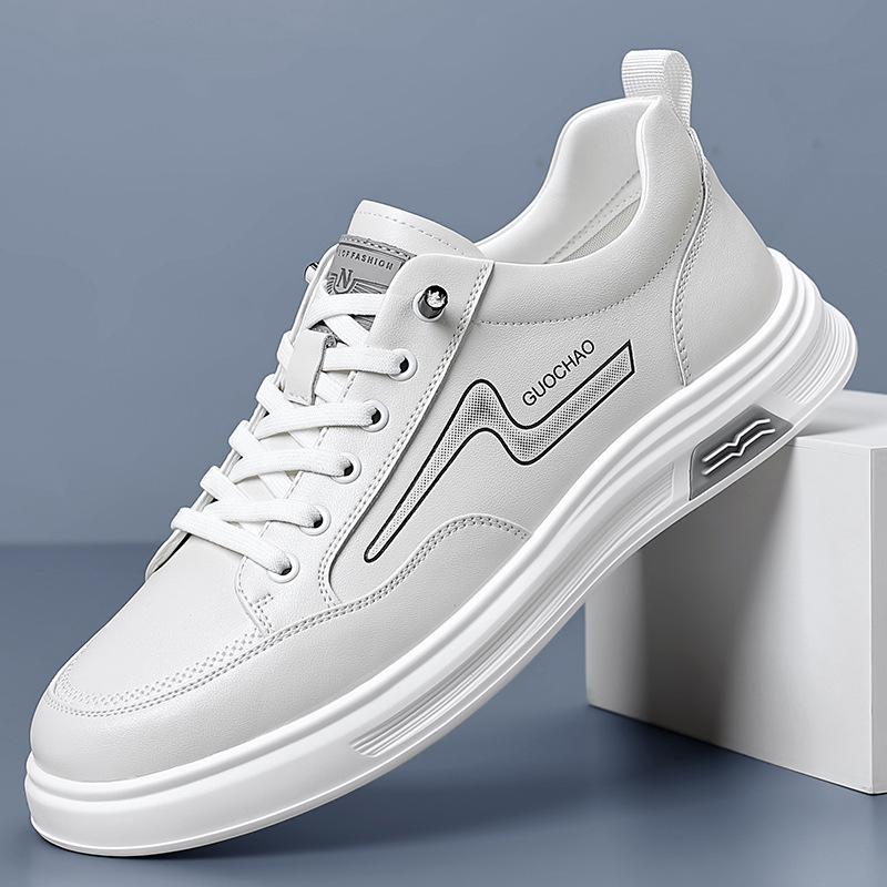 2025 New Men's White Shoes Versatile Trend Flat Shoes Leather Single Shoes Fashion Light Mouth Shoes Casual Shoes