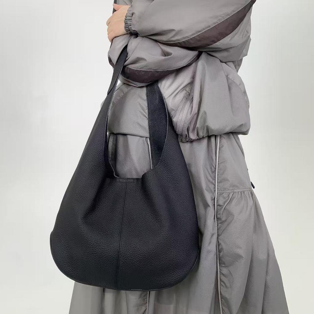 Ladies Lazy Wind Leather Shoulder Bag Large Capacity Retro Minimalist Commuter Tote