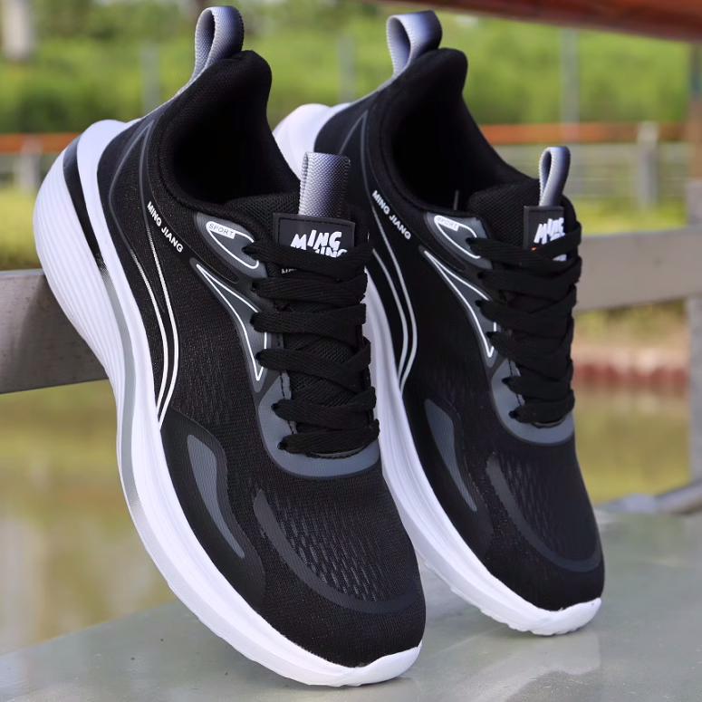 Running Shoes Mesh Breathable Raw Sports Shoes Youth Casual Travel Shoes Students