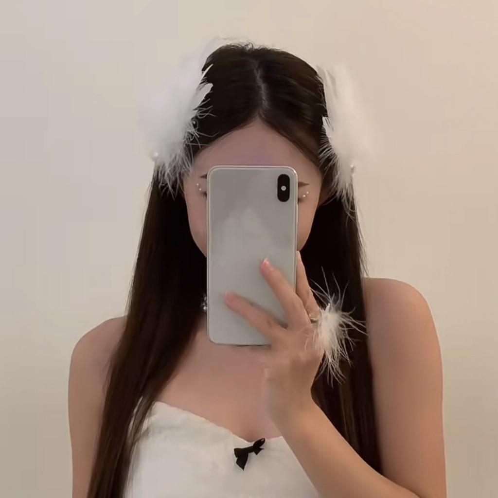 Sweet Hair Clip White Feather Shape Duckbill Hairpin Hair Clip for Ponytail Ballet Hairpins for Teenagers Children