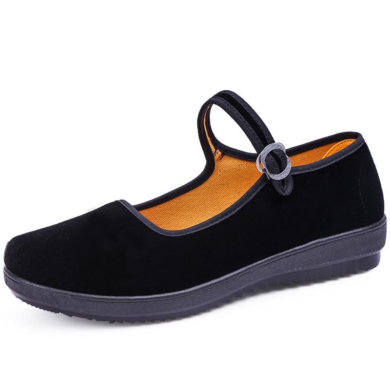 

Women s Old Beijing Cloth Shoes: New Style, Flat Heel Dance Shoes for Middle-Aged & Elderly Mothers. 37