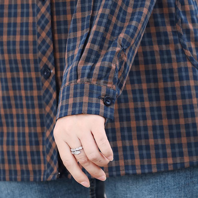 2026 Women's Spring/Fall Loose Cotton Plaid Lapel Shirt for Middle-aged & Elderly - Long Sleeve