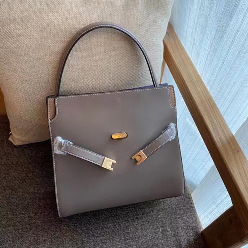 

Жіноча ретро матова сумка на плече з коров ячої шкіри - Велика місткість та класичний стиль