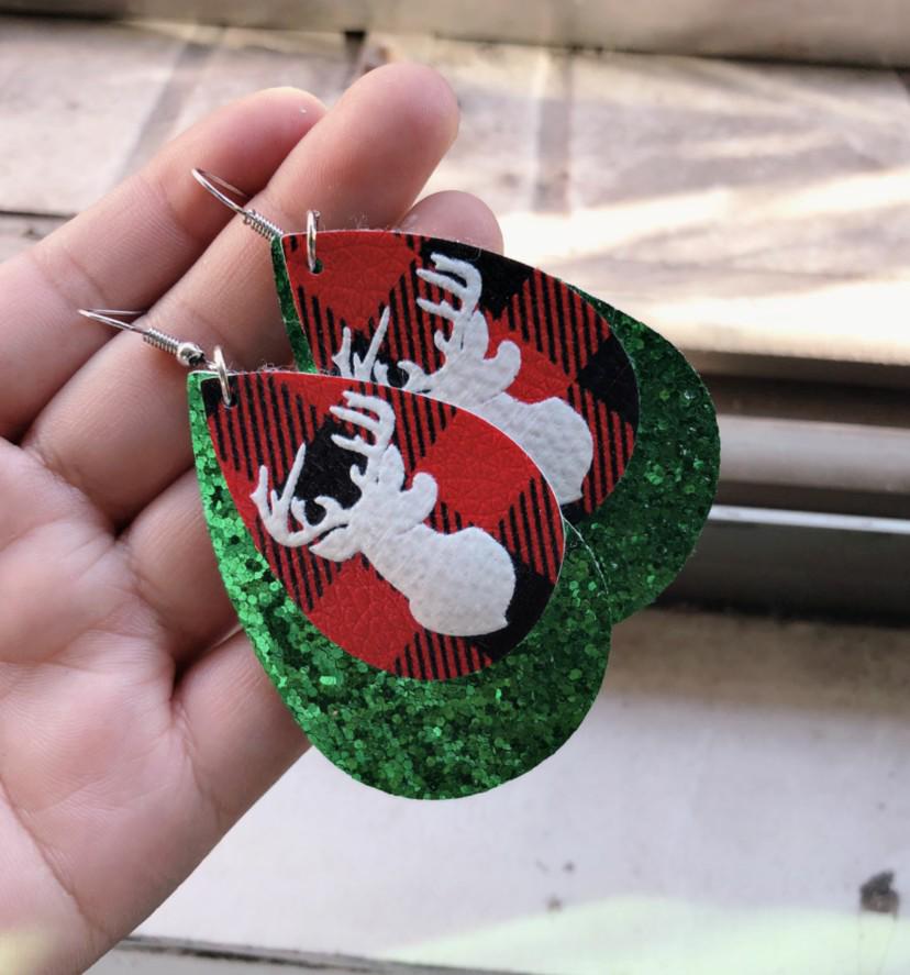 European & American Style Teardrop Deer Head Sequin Leather Christmas Earrings for Women
