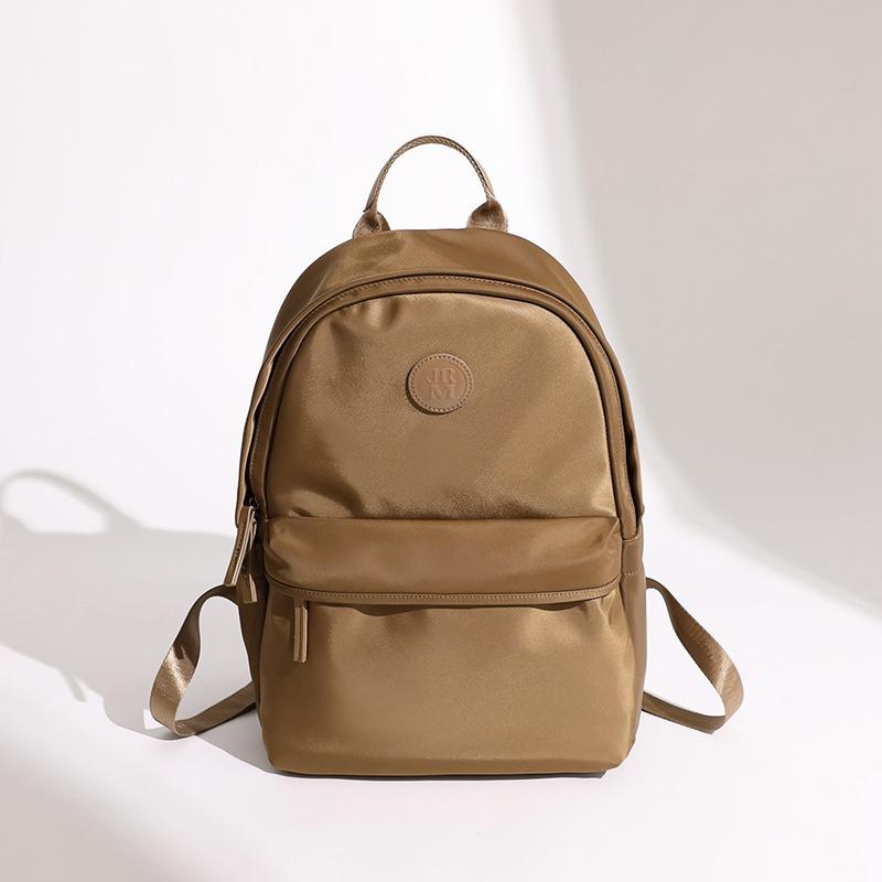 

Модный рюкзак нейлоновый рюкзак большой вместимости для поездок на работу новый простой компьютерный рюкзак повседневный дорожный рюкзак