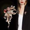 Light Luxury High-end Flower Brooch Women's Luxurious Temperament Niche Design Suit Dress Chest Flower High-end Accessories