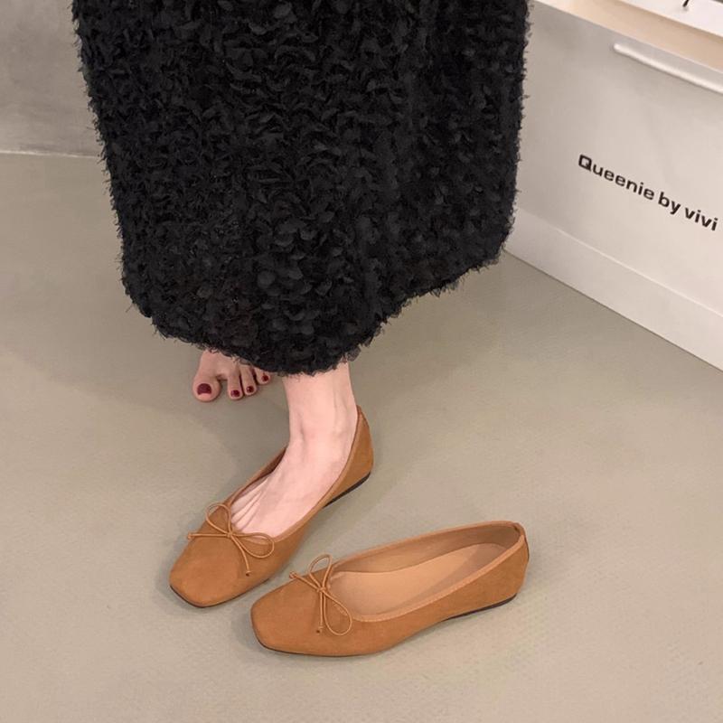 Mode SUOJIALUN Frühling Neue Marke Damen Flats Mode Runde Zehe Flach Slipper Ballerinas Schuhe Weicher Flacher Absatz Outdoor Bootsschuh