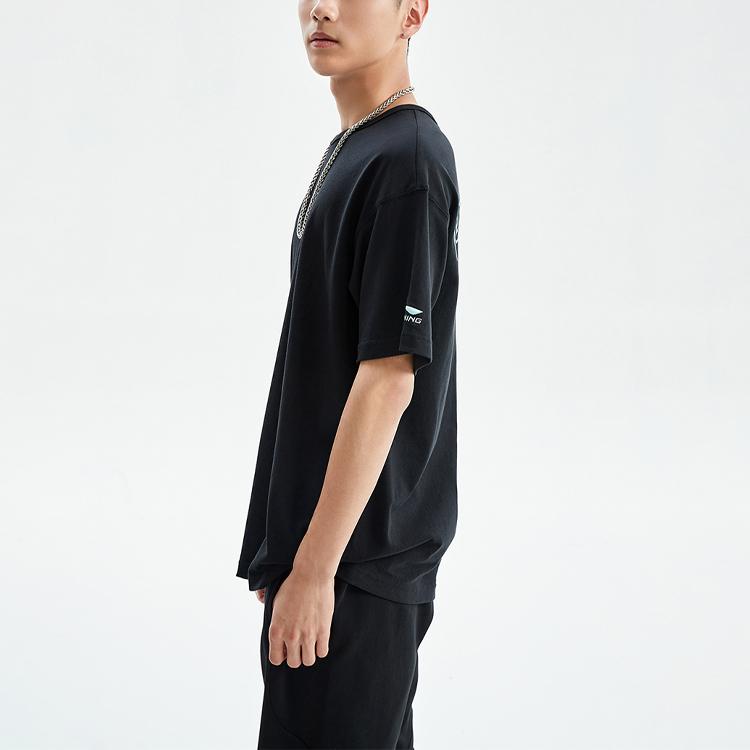 Li-Ning X Disney Co-Branded Sports Fashion Series Themed Print Loose-Fit Round Neck T-Shirt Men Tops Black AHSR205-1