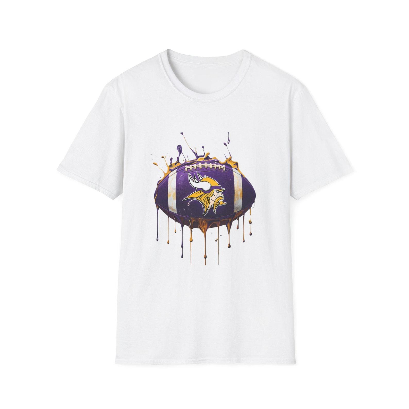 Dripping Minnesota Football T-Shirt | Vintage Football Graphic S