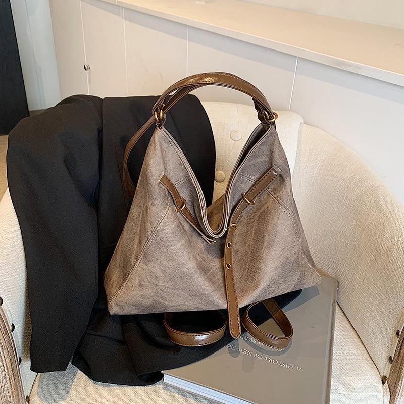 Autumn and Winter Retro Large-capacity Bag Women's New High-end Single Shoulder Crossbody Tote Bag Backpack