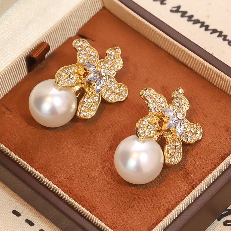 New Lily Full Diamond Earrings Women's Silver Needle Premium Light Luxury Niche Pearl Flower Temperament Earrings