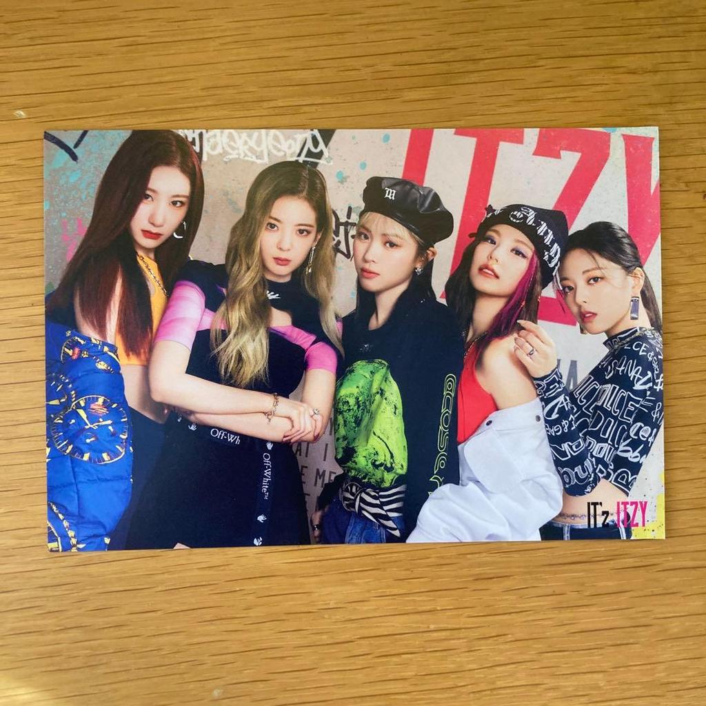 [USED] IT'Z ITZY Album CD Opened First Press Limited Edition A