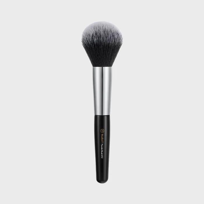 Studio 17 Powder Brush 812