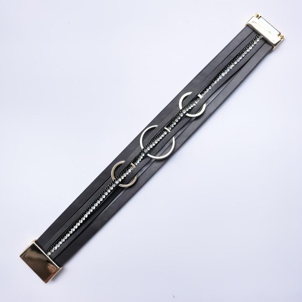 Unisex mehrlagiges Lederarmband mit Magnetschließe und Metallakzenten - Stilvolles, vielseitiges Armband