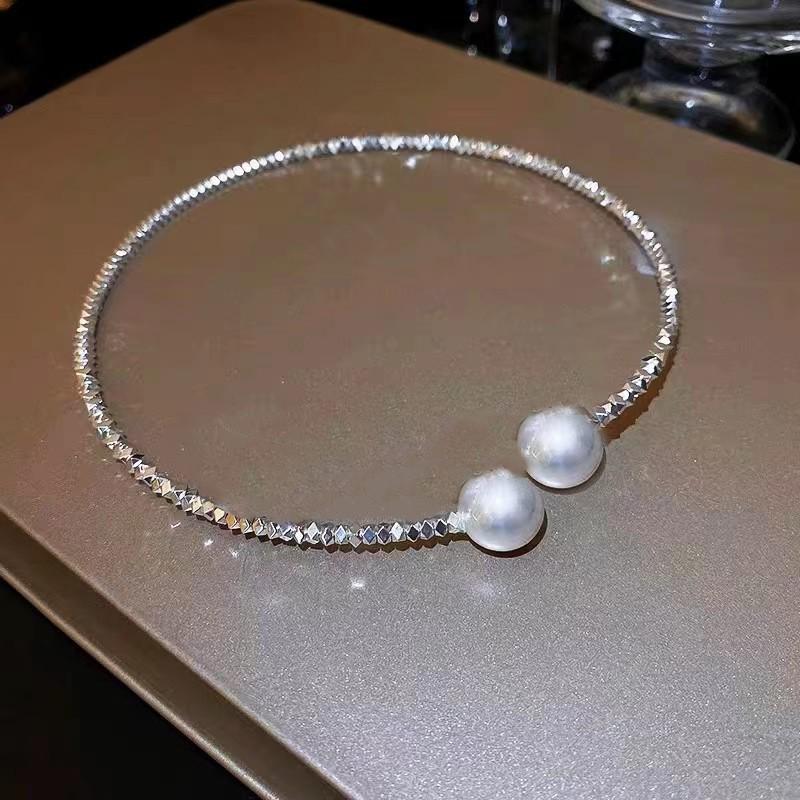 Chic High-End Versatile Clavicle Necklace & Bracelet