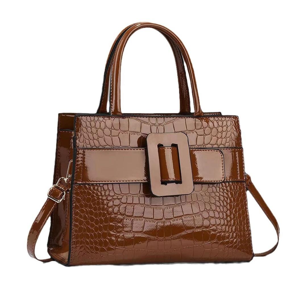 Stylish Crocodile Pattern Soft Leather Handbag For Women With Versatile Colors And Mid-soft Structure