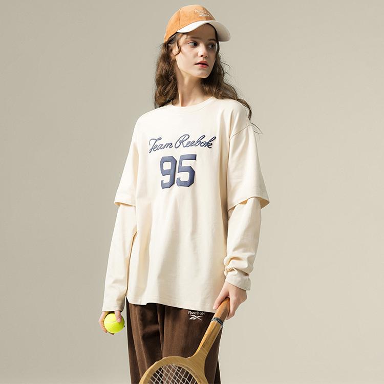 Reebok Fashion Retro Loose Simple Fake Two-Piece Round Neck Long Sleeve T-Shirt Unisex Tops Beige 24FRM505UGM1