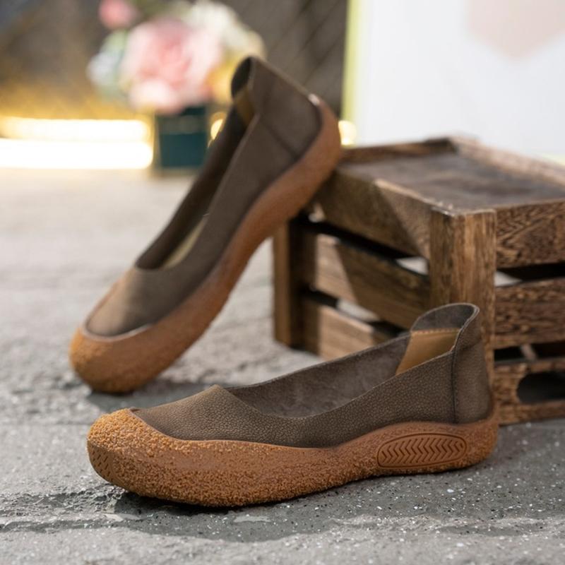 Fashion AIYUQI Women's Flat Shoes 2025 New  Non-slip Genuine Leather Casuals Female Shoes Large Size Retro Loafers For Women