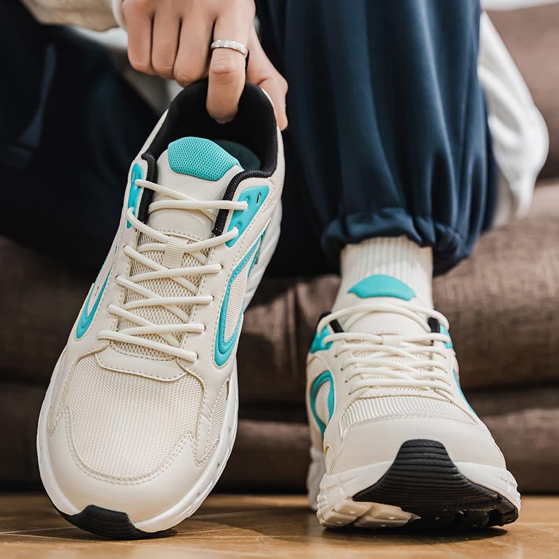 Men's shoes 2025 spring new deodorant breathable mesh shoes men's sports and leisure shoes mesh versatile board shoes