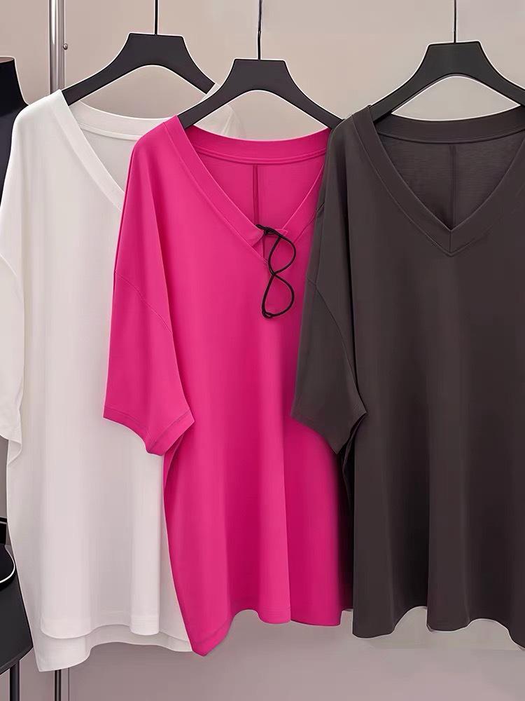 Plus Size Korean V-Neck Slimming Short Sleeve T-Shirt for Women - Summer Loose Pure Cotton Top, Tummy Covering Design.