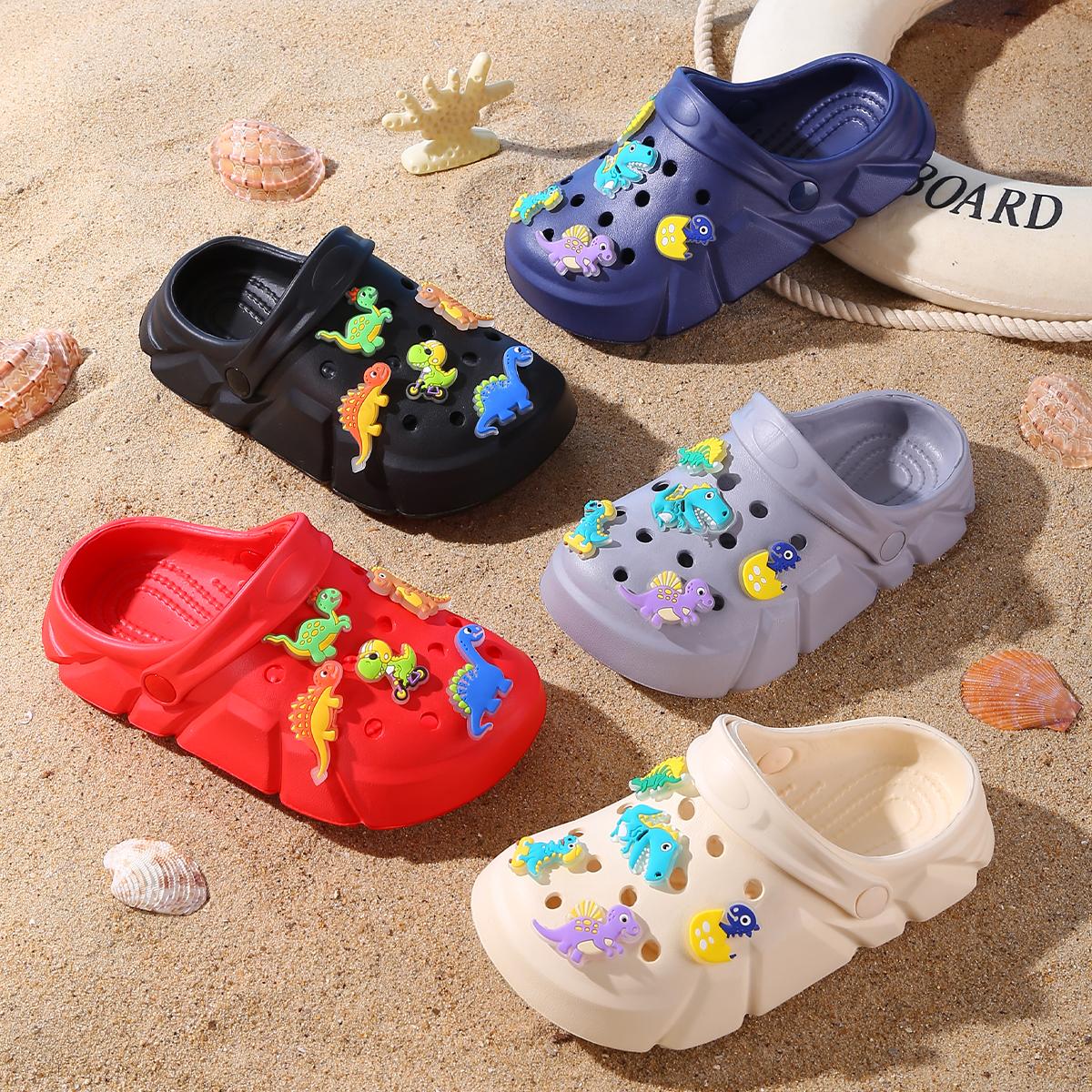 Children Clothing Yulin-001 Boys ' Casual Breathable Clogs With Luminous Cartoon Dinosaur Decoration, Lightweight Clogs For Shower, Beach And Pool 3057 Cm