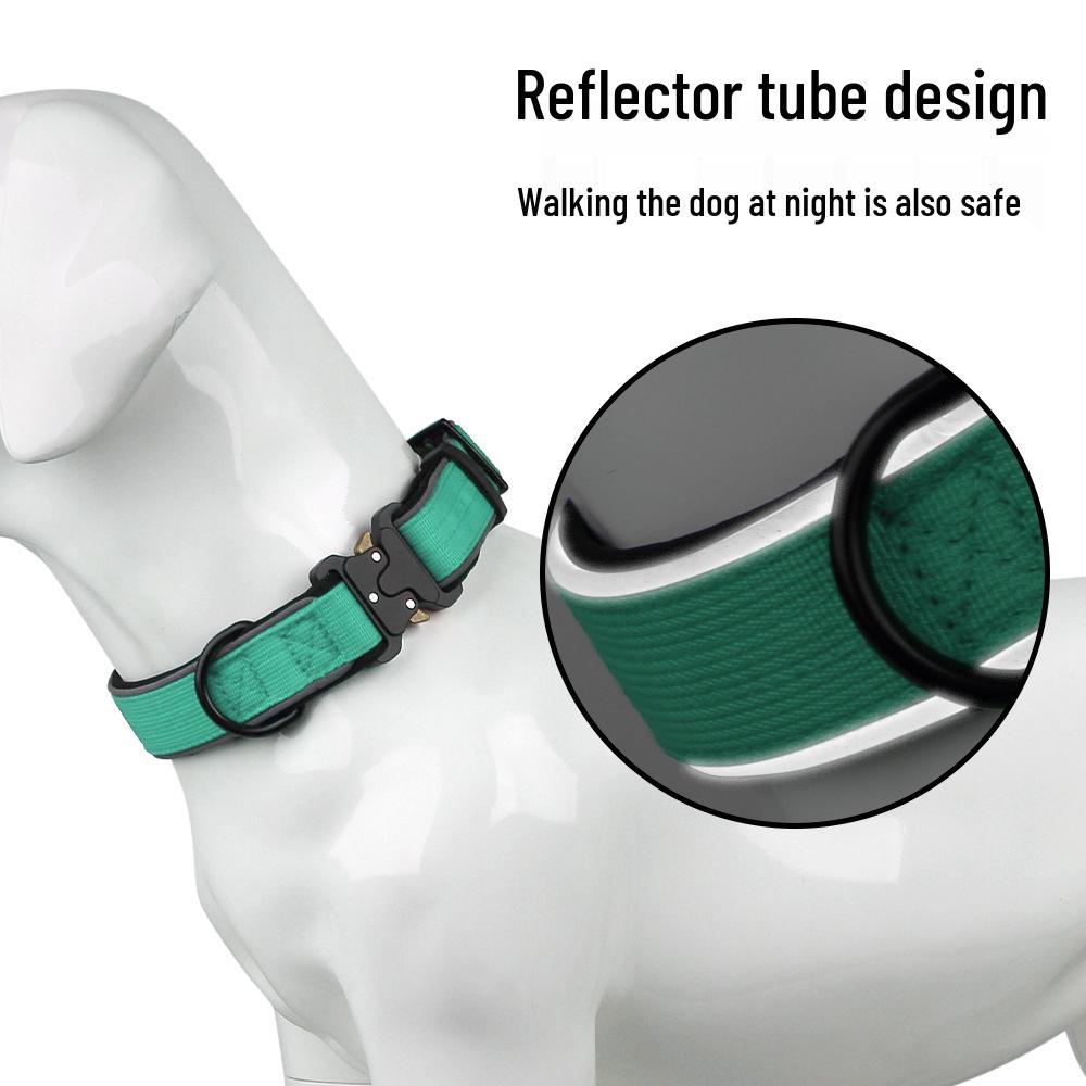 Guler tactic reflectorizant pentru câini de talie medie și mare: Collie, Golden Retriever, Labrador