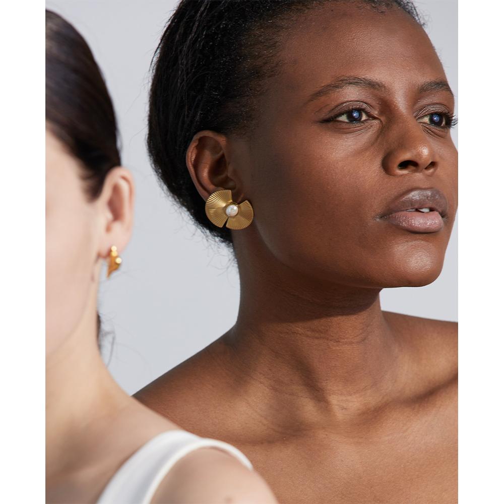 Yhpup Charm Fan Imitation Pearl Flowers Stainless Steel Hyperbolic Fashion Big Stud Earrings Trendy Personality Jewelry Women
