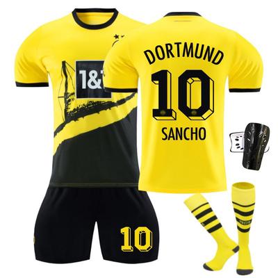 Fútbol – Atuendos de fútbol