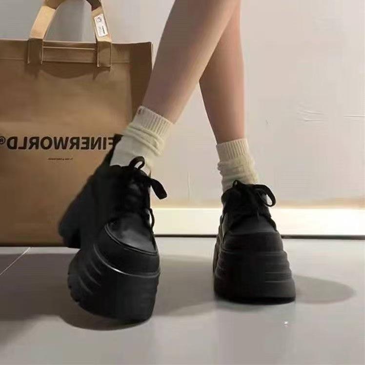 Small man inner height increase muffin sole single shoes summer retro thick sole strap outer wear