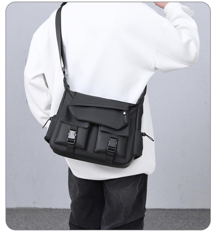 Trendige vielseitige Herren-Umhängetasche: Lederstruktur, Workwear-Stil, Großes Fassungsvermögen