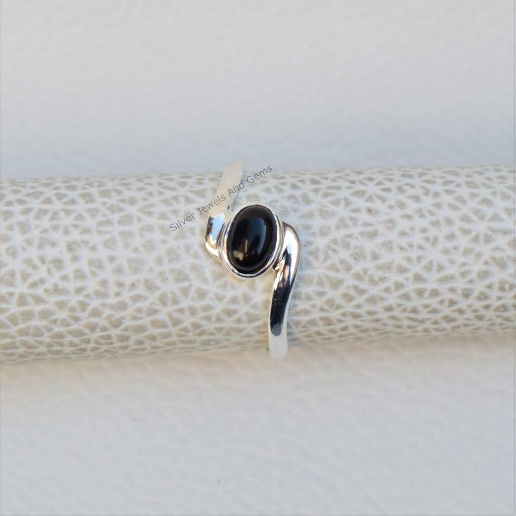 Natural Black Onyx Dainty Ring, Handmade Ring, 925 Sterling Silver Ring, Oval Black Onyx Ring, December Birthstone