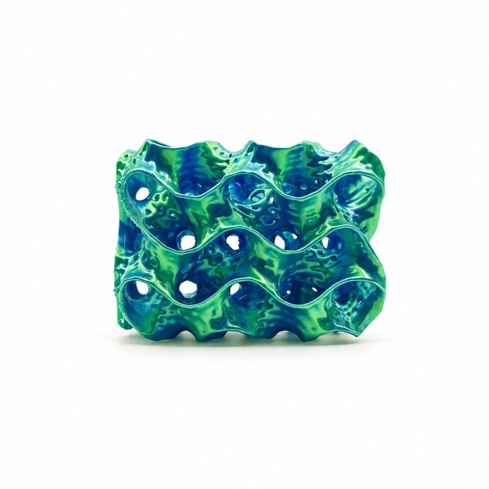 3D Printed Porous Fish Breeding Cave Hollow Out Wave-Shape Fish Tank Shrimp Hideout Multi Channel Plastic Small Fish Safe Refuge
