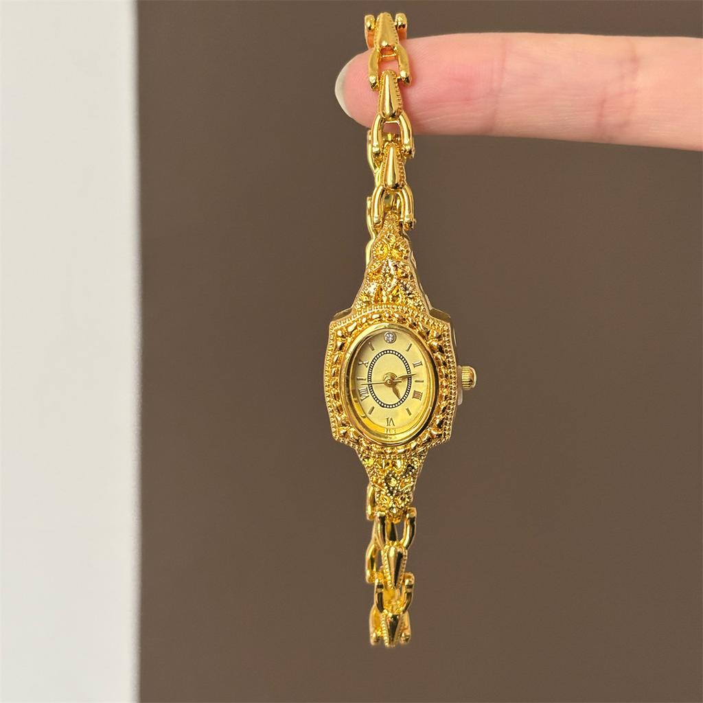 Medieval Niche Vintage Diamond-Encrusted Retro Light Luxury Watch Women'S Exquisite Delicate Bracelet Premium Quartz Women'S Watch