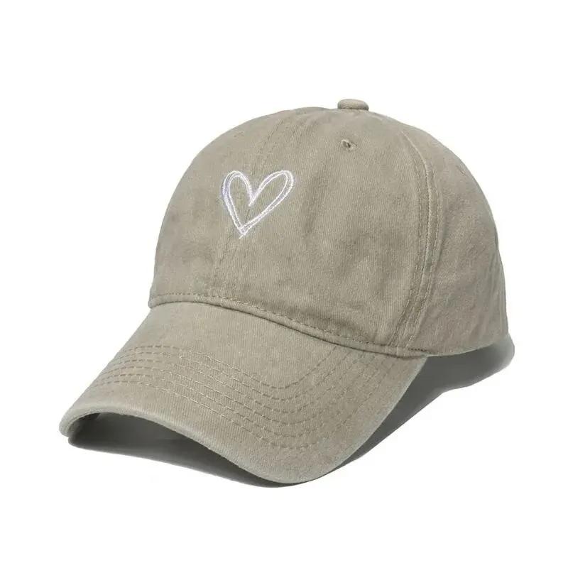 Love Embroidered Hat Outdoor Fashion Sports Baseball Hat Women's Sunshade Baseball Hat