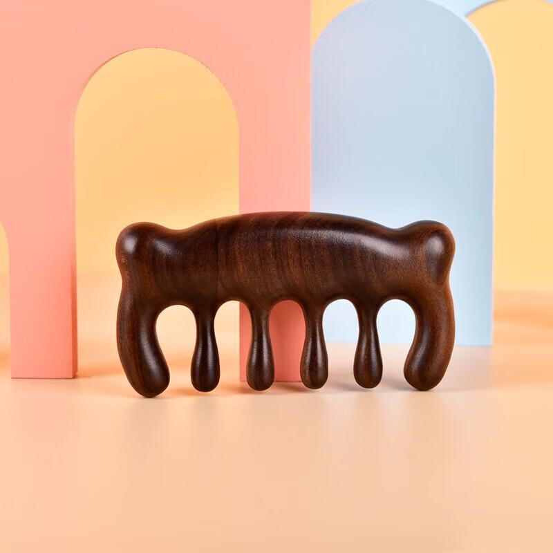 Tan Mujiang Cute Bear Wooden Meridian Massage Comb