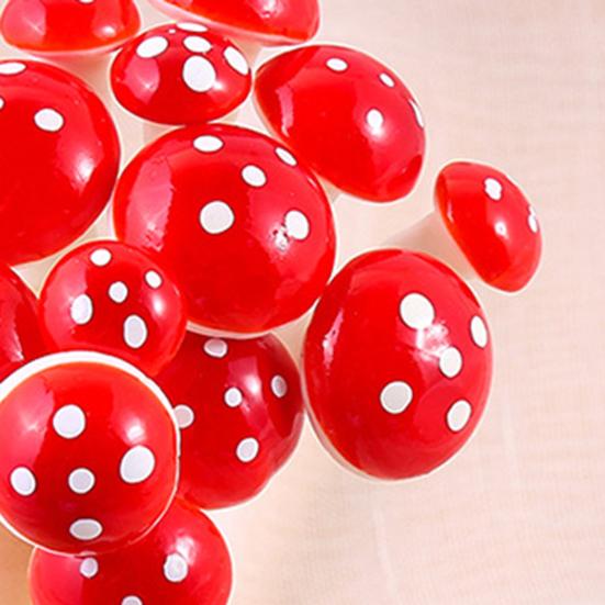 50Pcs Mushroom Ornament Realistic Festive Decorative Delightful Mini Red Miniature Mushroom for Party