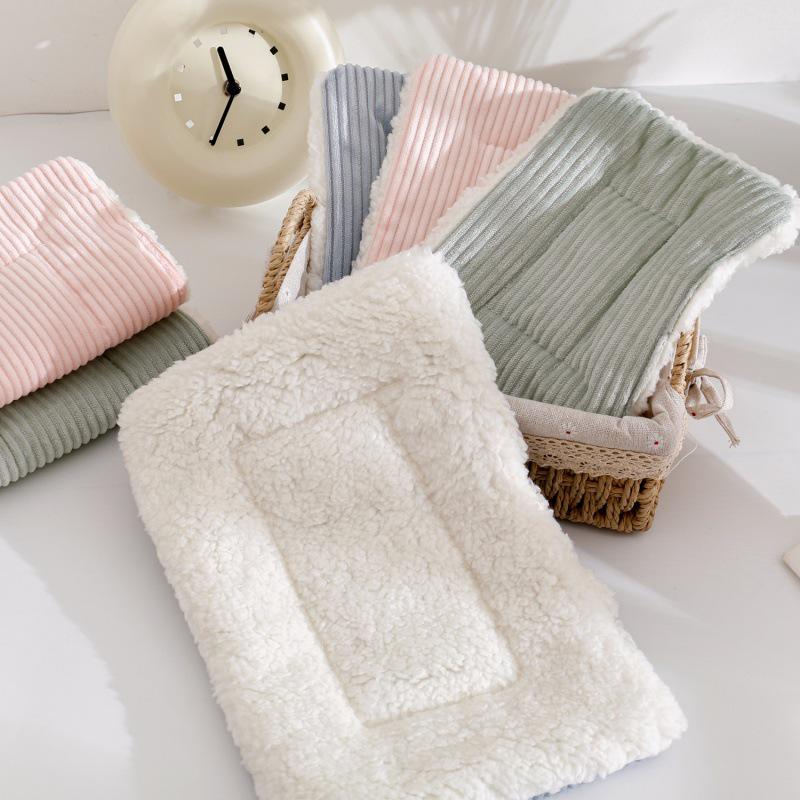 Warm Flannel Fleece Nest Pad for Small Pets: Hamsters, Hedgehogs, Chinchillas, Rabbits
