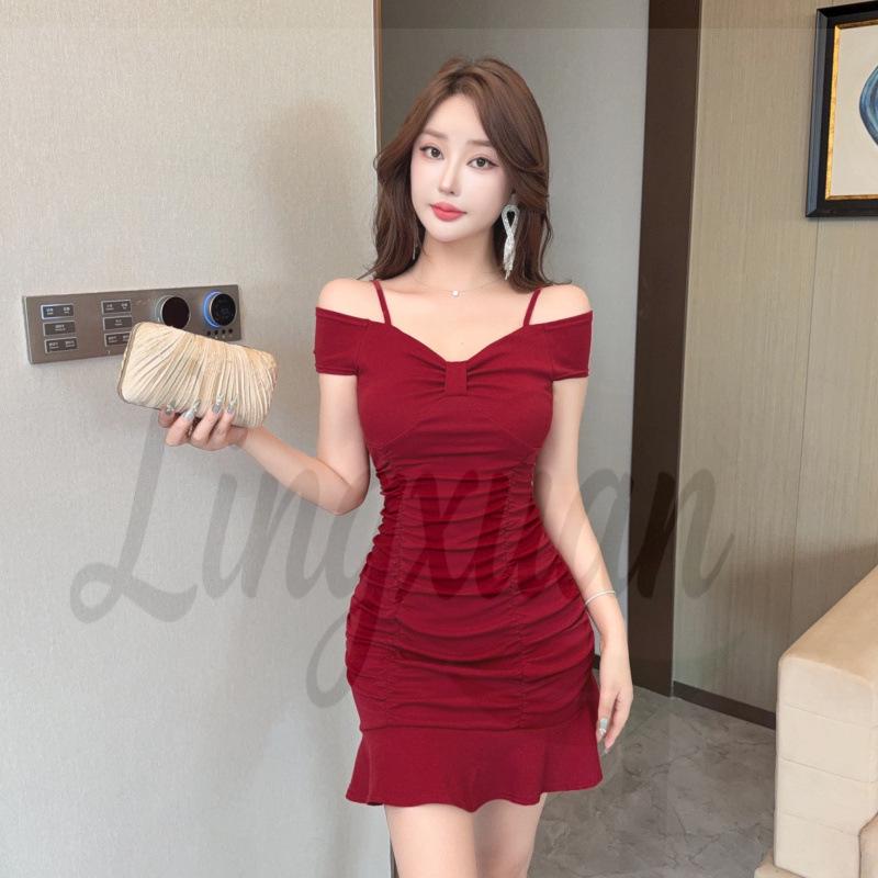 

Pure Desire Women s Sexy Open-Back Tight-Fit Hip-Hugging Nightclub Dress Large красный