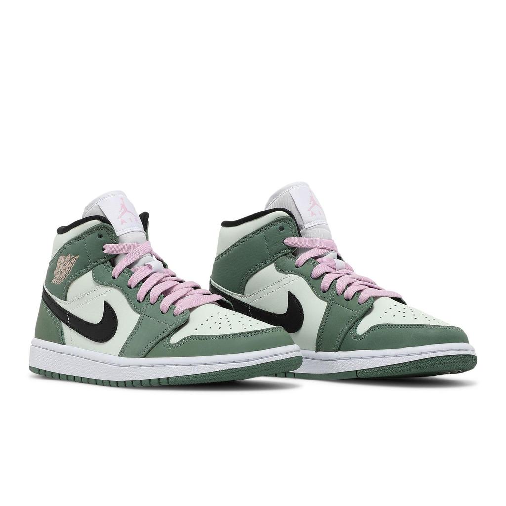 Womens Air Jordan 1 Mid SE 'Dutch Green' (women's sizes) Dutch Green / Black / Barely Green / Arctic Pink Vintage Basketball Shoes CZ0774 300