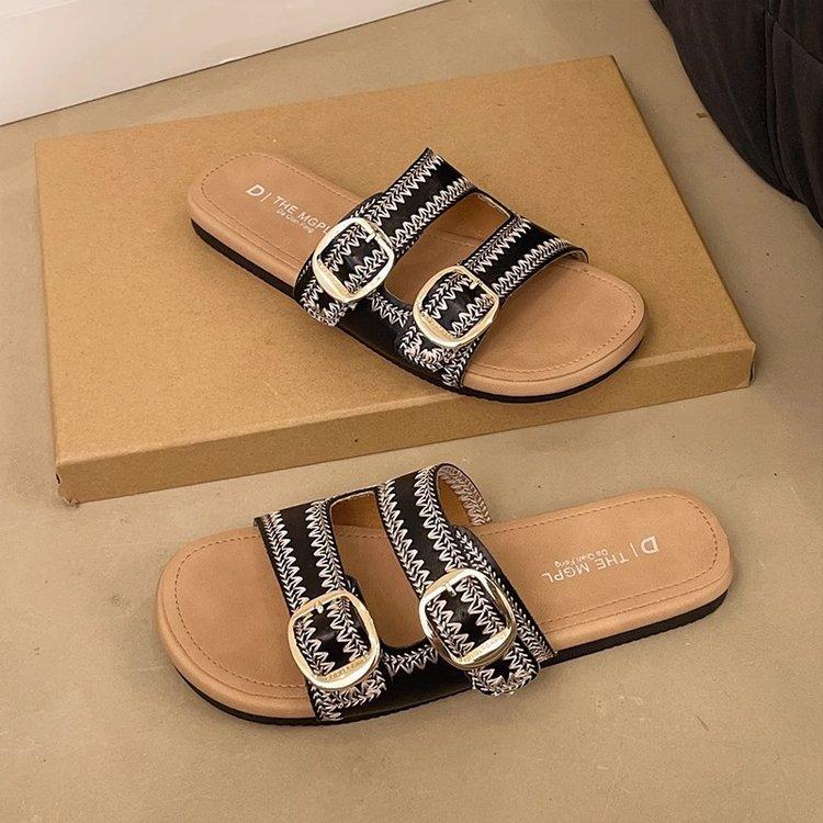 Soft baseplate~ Boken slippers women's summer wear 2025 new seaside vacation pregnant women flat bottom Internet celebrity one word sandals